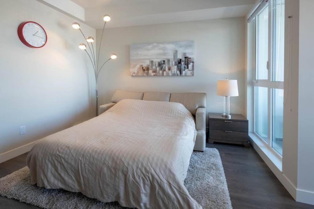 Clean 4Th Floor 1 Bedroom Apt In Old Town China Town Victoria Exterior photo